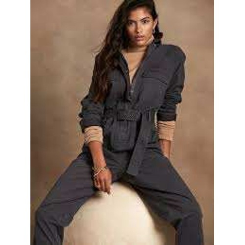 Banana Republic Heritage Utility Flight Jumpsuit Navy Blue Belted Cargo 10 NWT